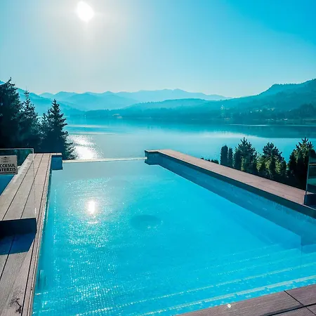 Roser House Boutique - Pe Malul Lacului Hotel Colibita