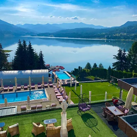 Hotel Roser House Boutique - Pe Malul Lacului Colibita